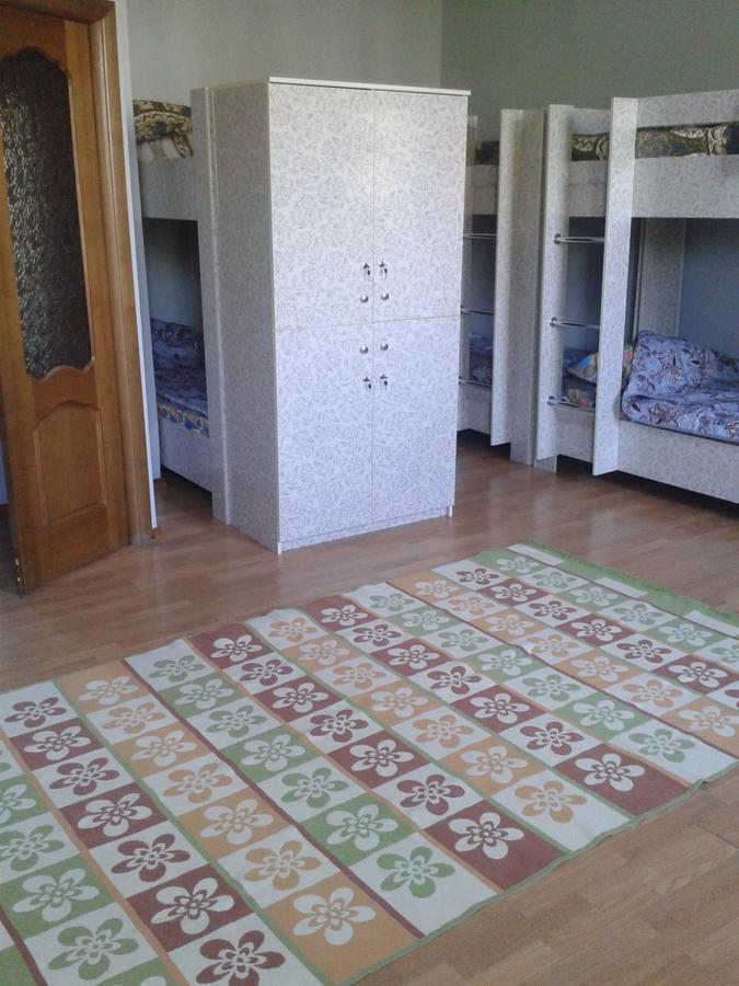 Hostel64 Алматы Экстерьер фото