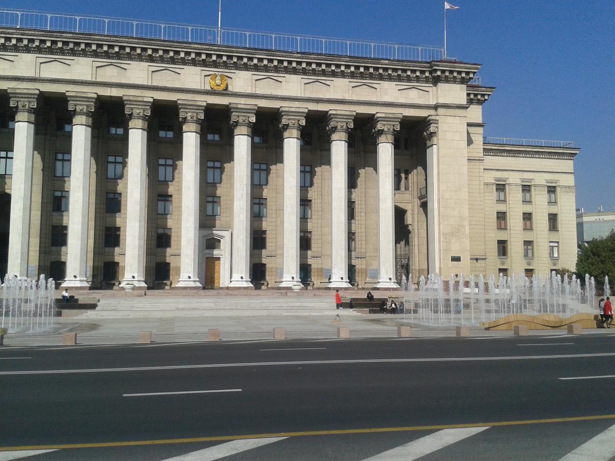 Hostel64 Алматы Экстерьер фото